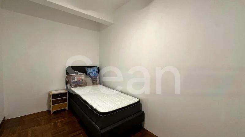Room (Condo) for Rent in  Rich East Garden - Image 1